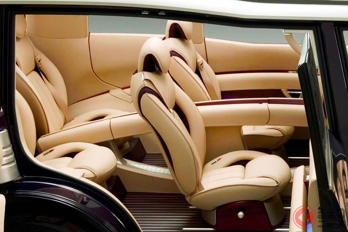 日産の「6人乗り6ドア」の高級SUVミニバン!