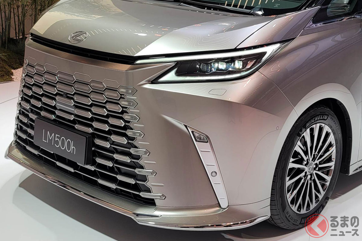 レクサスのフラッグシップミニバン「LM」