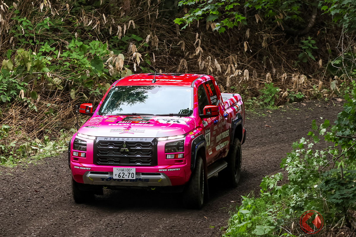 「XCRスプリントカップ北海道」のXC-2クラスに参戦した竹岡 圭・山田 政樹組(圭rallyproject×TOYOTIRE×三菱トライトン)