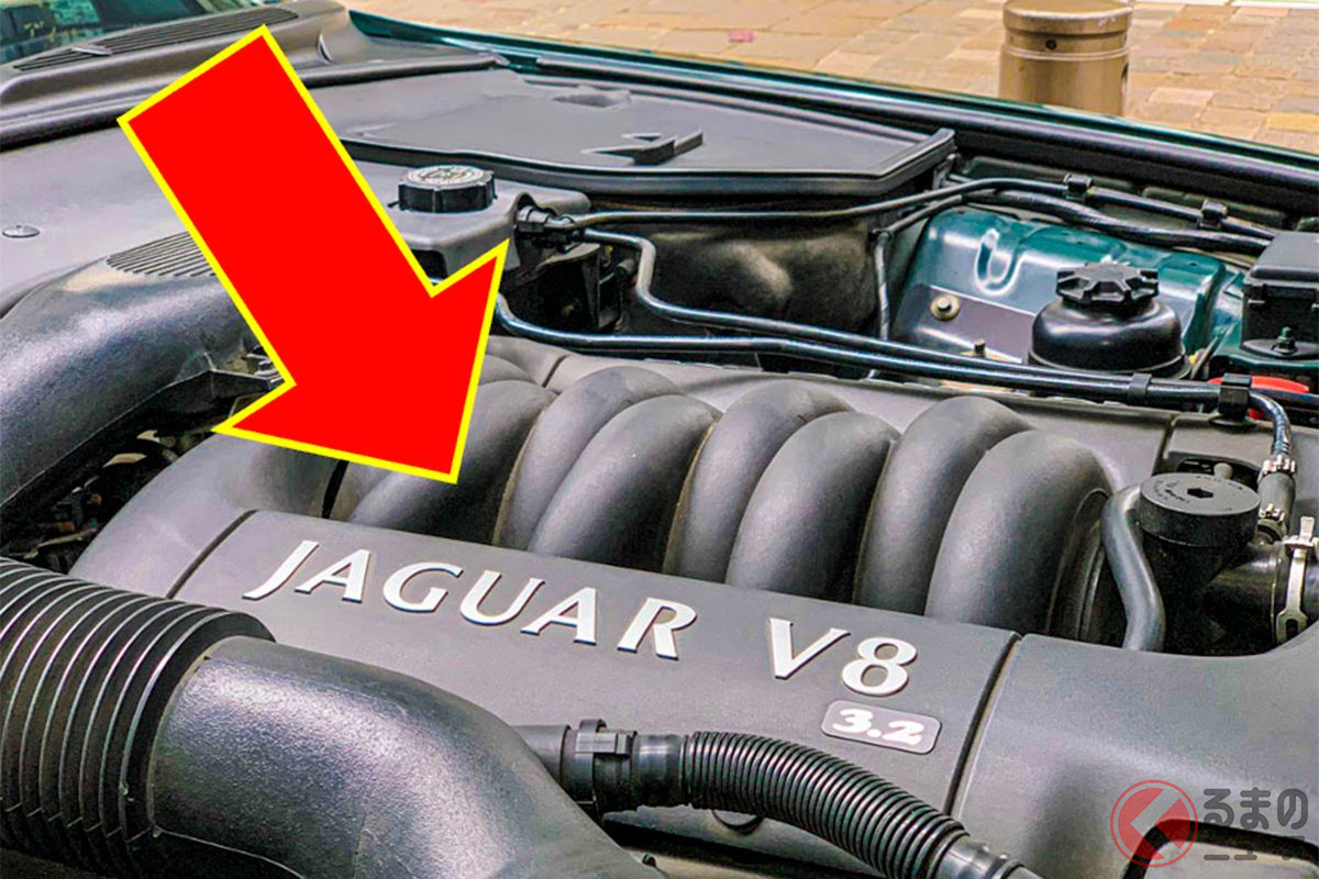 ちょっと前のクルマには、エンジンやリアバッジに排気量を記載する例も多く見られた