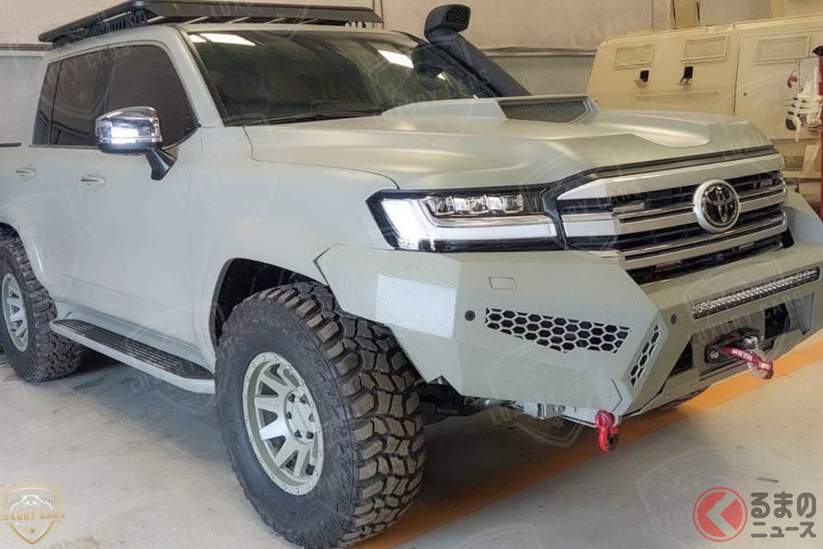LUXURY CARS MANILAが6輪化したトヨタ新型「ランドクルーザー」…「ランドクルーザーVX R 6x6」