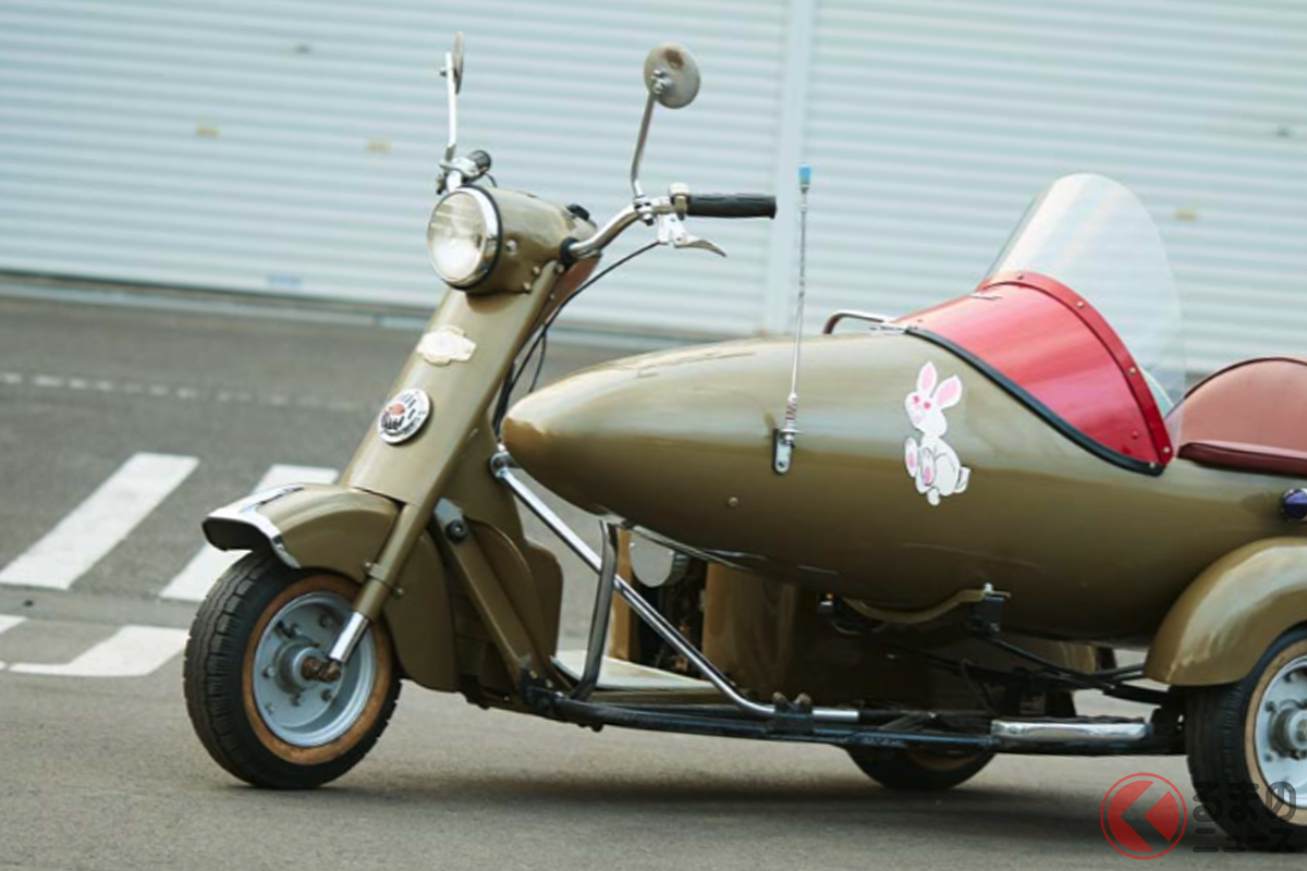 スバルの始まりはむしろバイク!? 画像は「サイドカー付ラビット S-48IV」