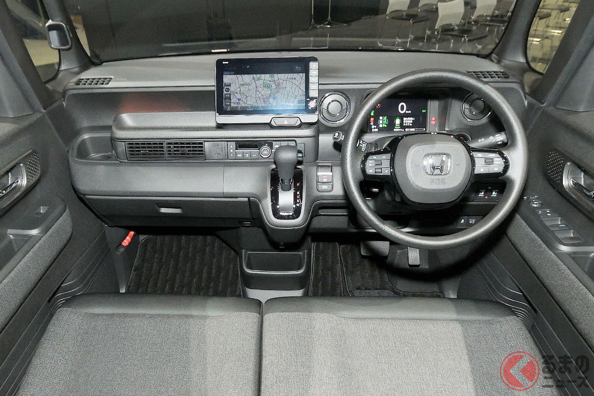 ホンダ新型「N-BOX カスタム」のインテリア