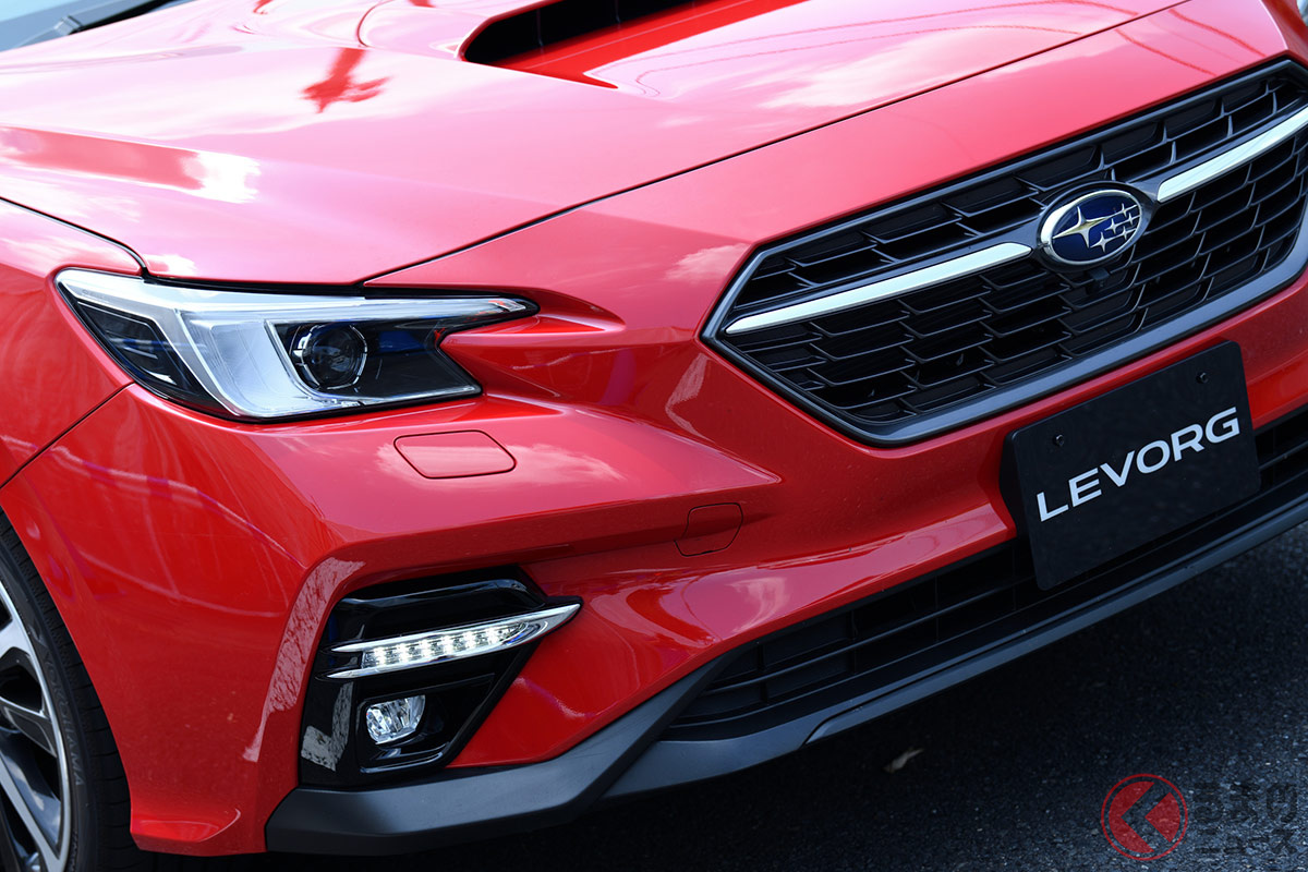 レヴォーグの最安グレードってどんなもの(写真は中間グレード)