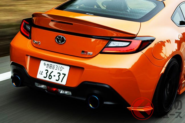 新型「TOM'S GR86 TS」初公開！ オレンジボデイが眩しいカスタム仕様