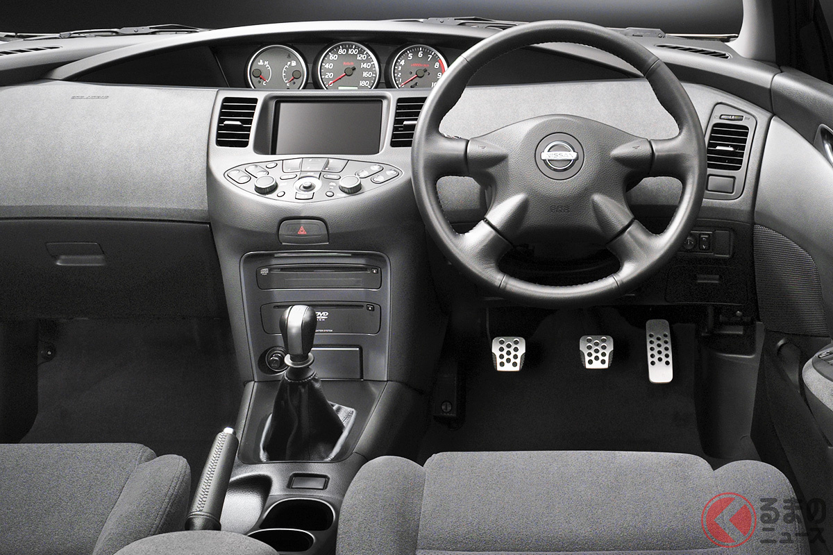 斬新インパネに6速MT! コアなファンも多い日産「プリメーラ 20V/W20V」のインパネまわり