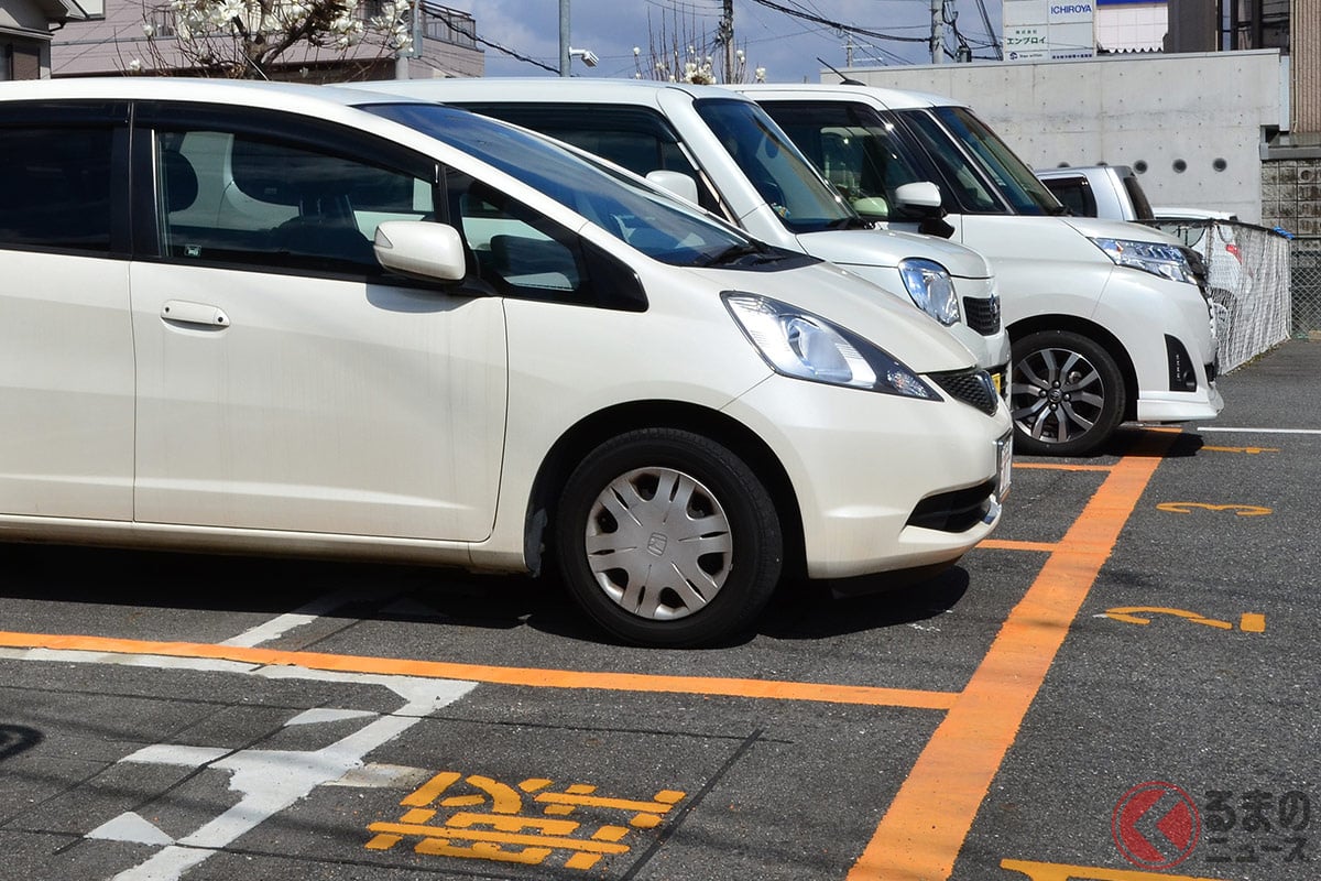 駐車場ではさまざまなトラブルが発生しがち(イメージ)