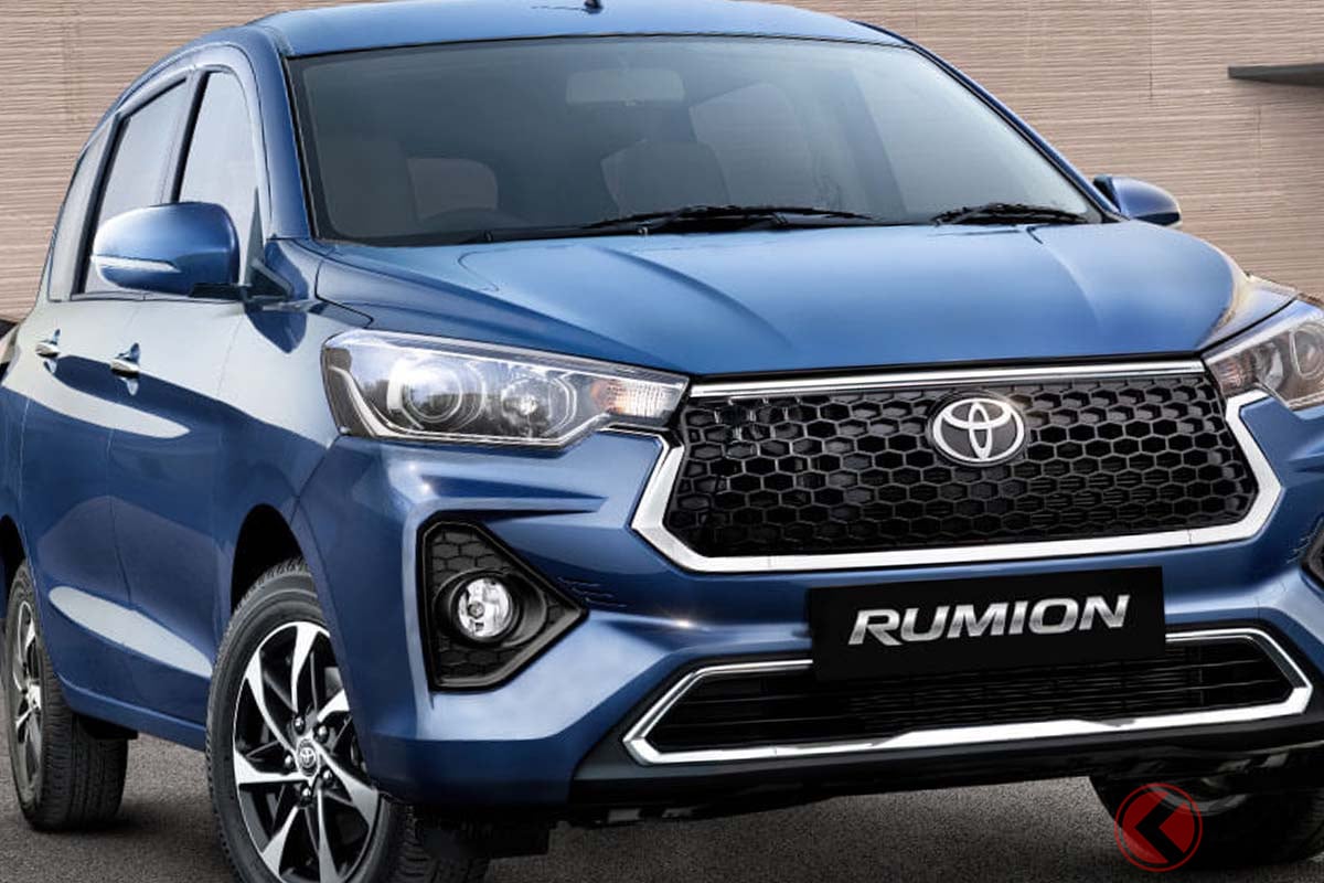 小さめだけど高級感高め! トヨタ新型「ルミオン」