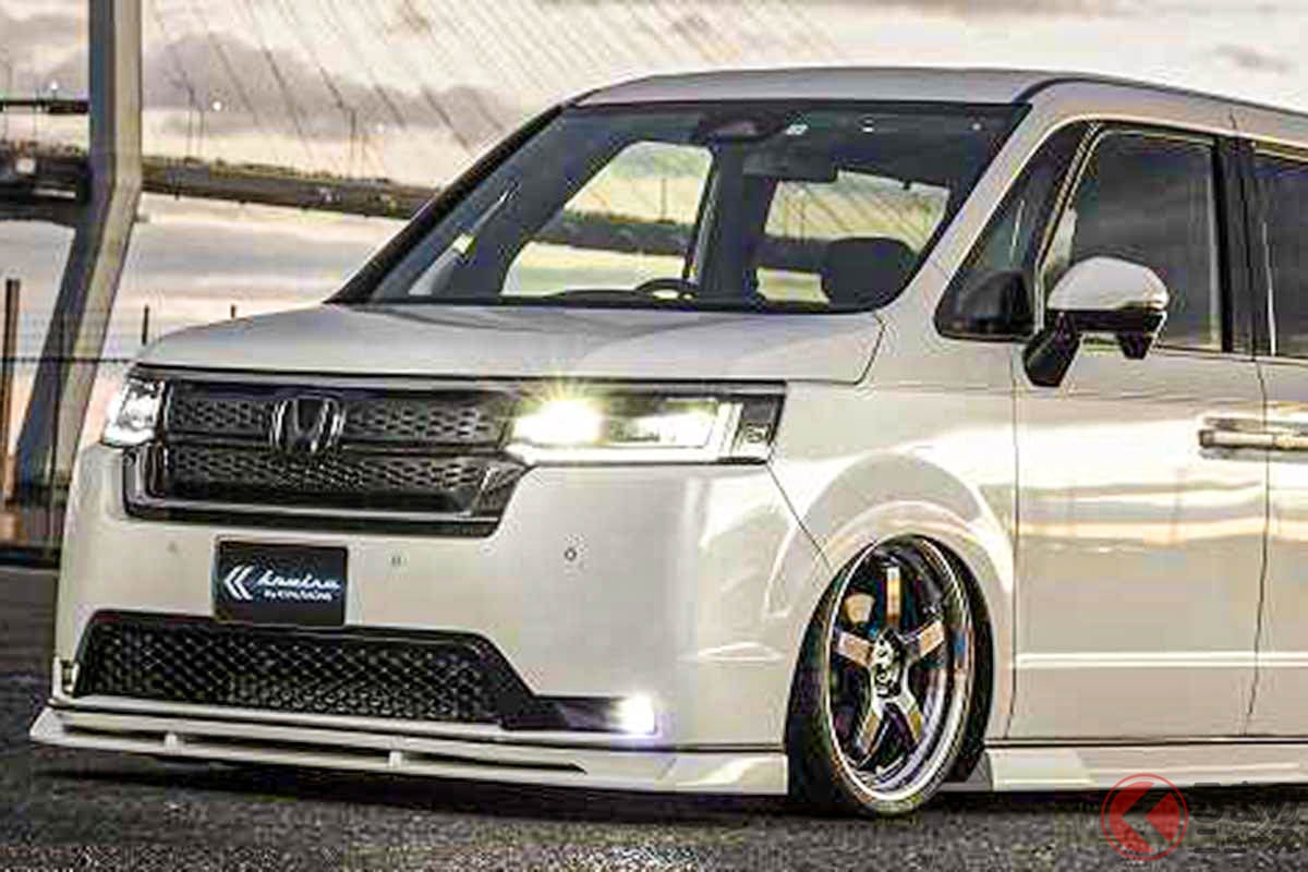 「KRUISE KR-RP6RR」を装着したホンダ「ステップワゴン」(画像:KUHL JAPAN公式サイトより)