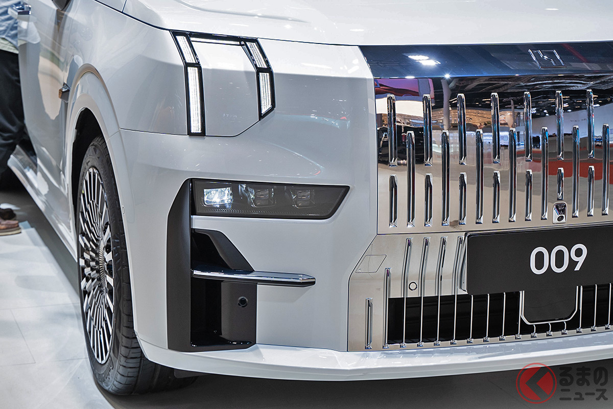 「Zeekr(ジーカー)」の新型MPV「009」(撮影:加藤ヒロト)