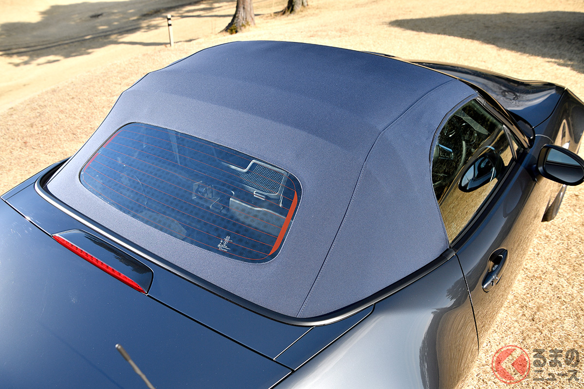 最近のオープンカーは雨に強い設計となっている