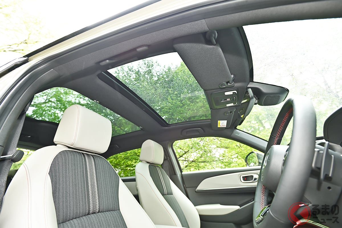 オシャな内装で車中泊も楽しめる? 「解放感」バツグンなホンダ「ヴェゼル PLaY」