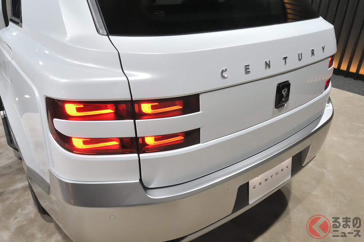 ハイヤー業界初!? トヨタ「センチュリーSUV」を導入(画像はセンチュリー発表会時のもの)