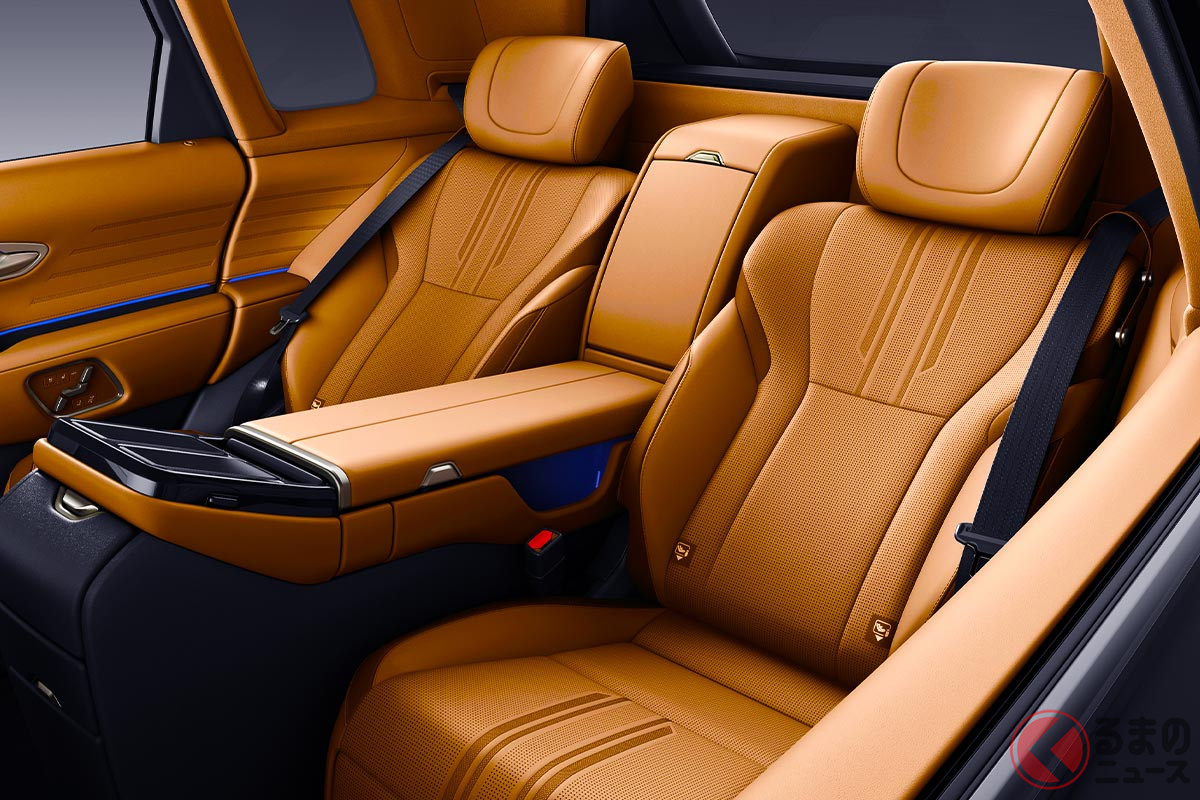 トヨタ 新型「センチュリー」のリアシート