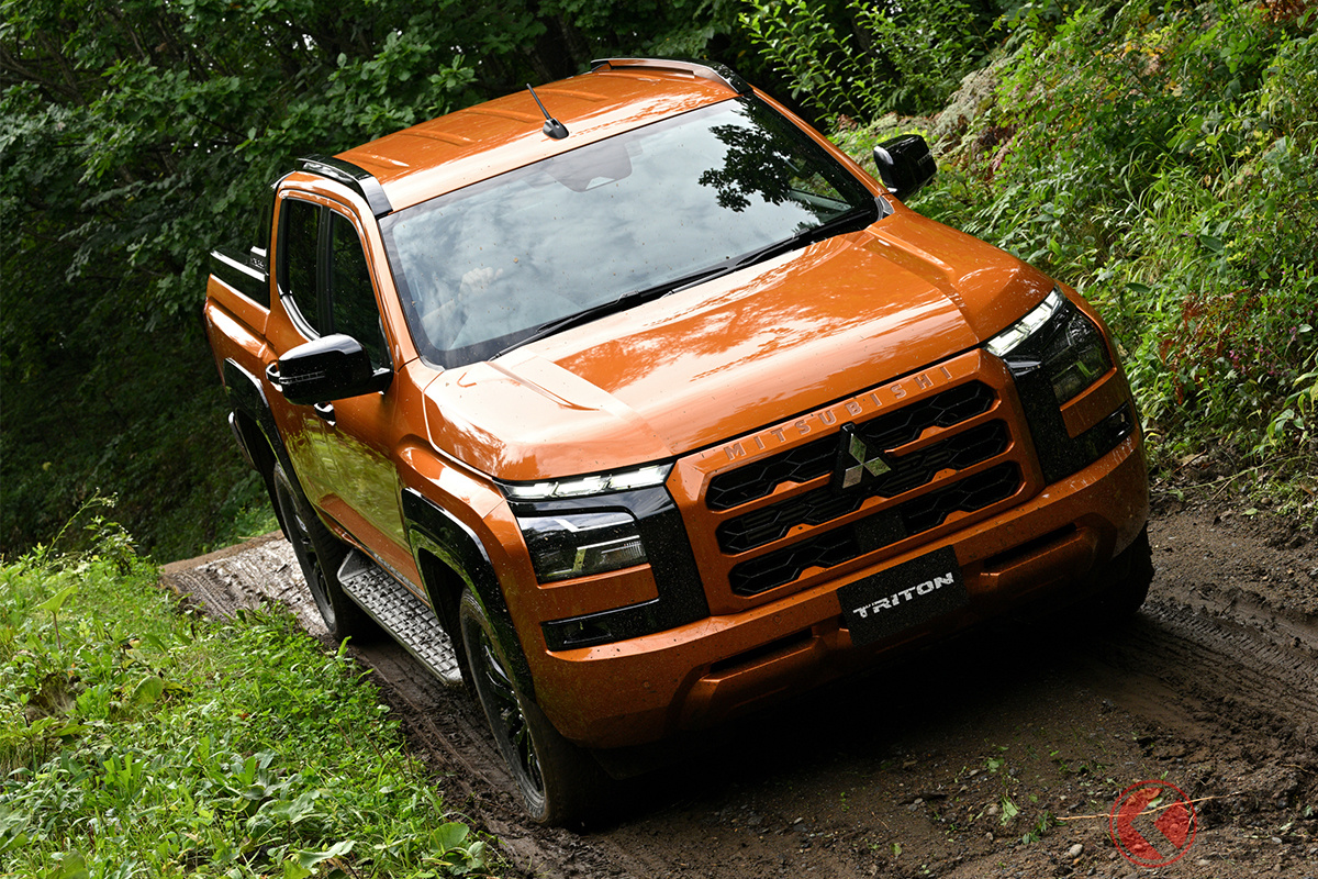 ジェットコースターみたいな悪路コースも新型「トライトン」なら余裕でクリア!