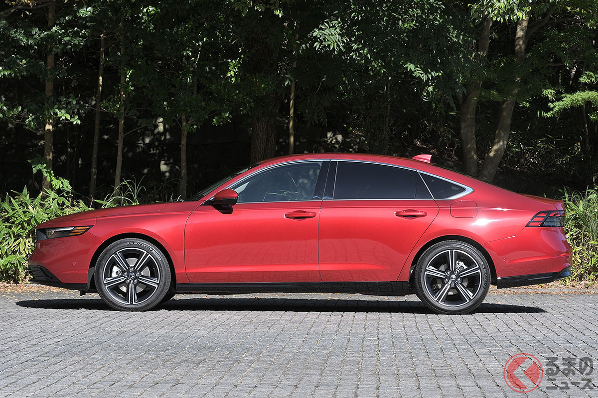 伸びやかなフォルムを持っている新型「アコード」