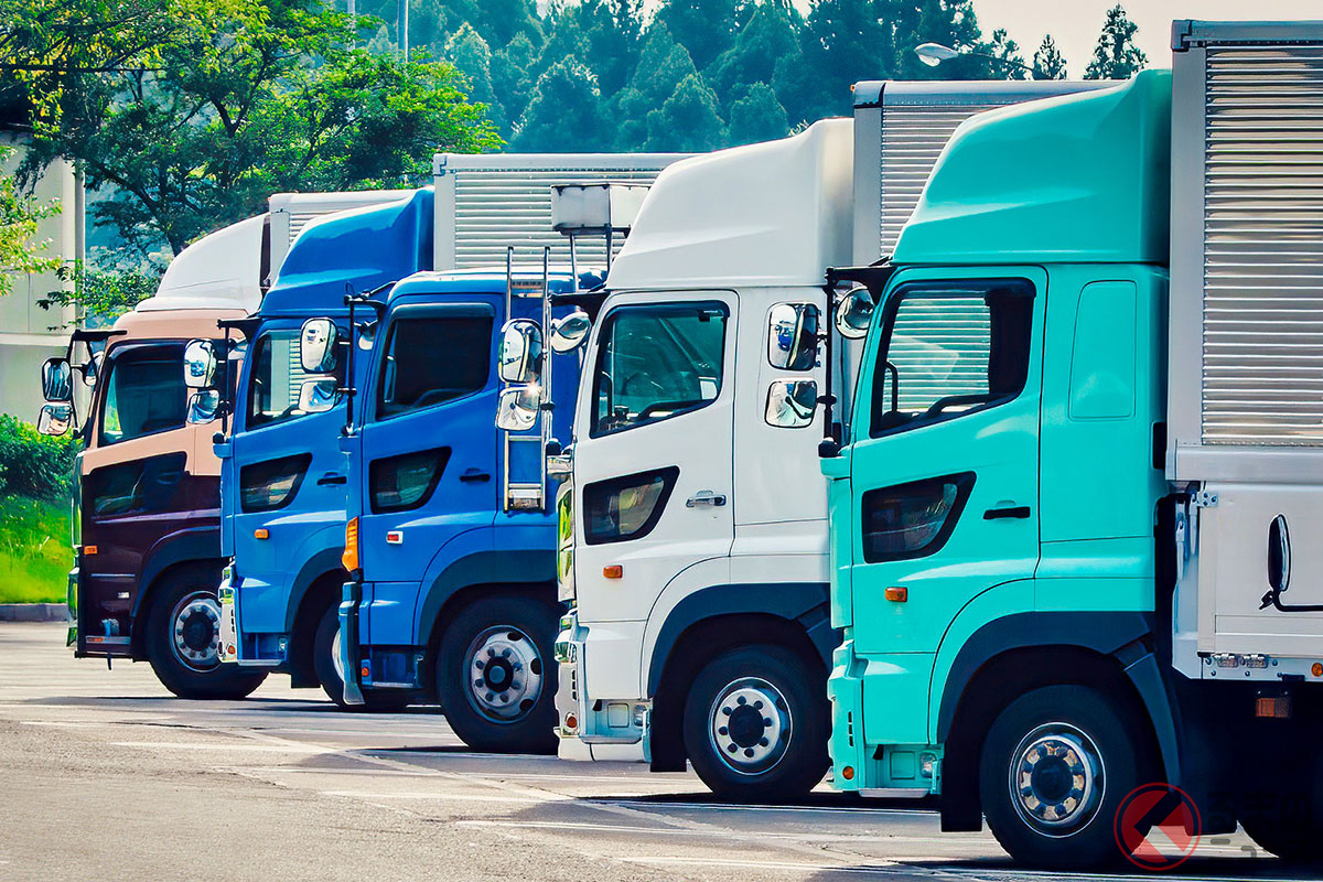 トラック運転手がよく使う「長いシフトノブ」何のため?