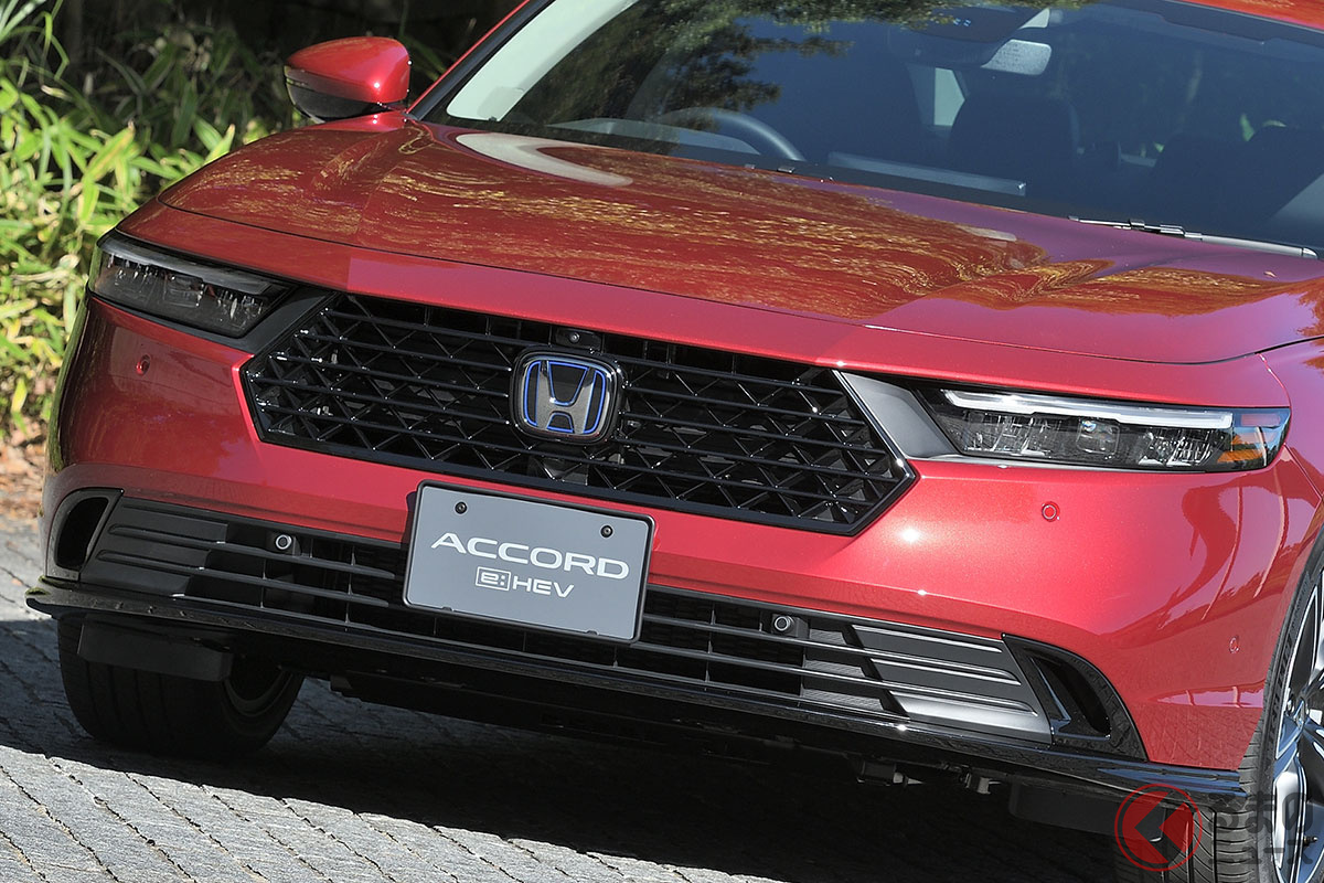 内外装がカッコ良くなったホンダ新型「アコード」