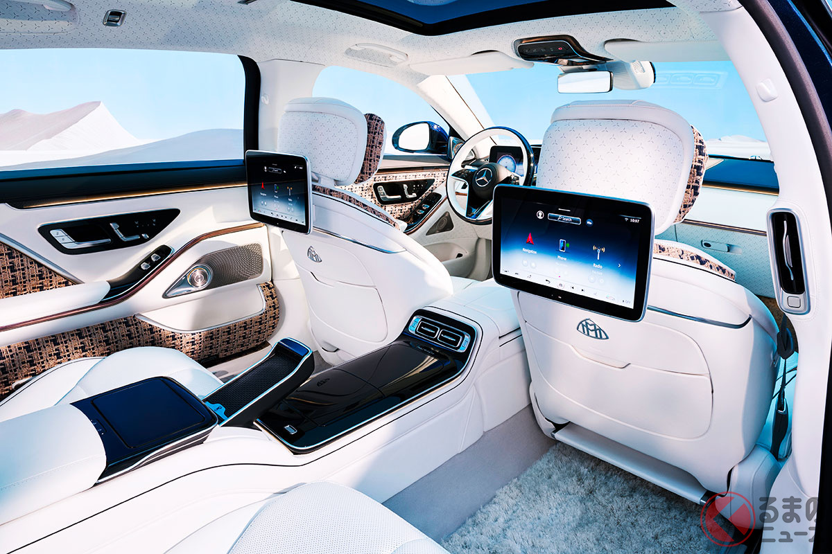 フル「オートクチュール」内装採用