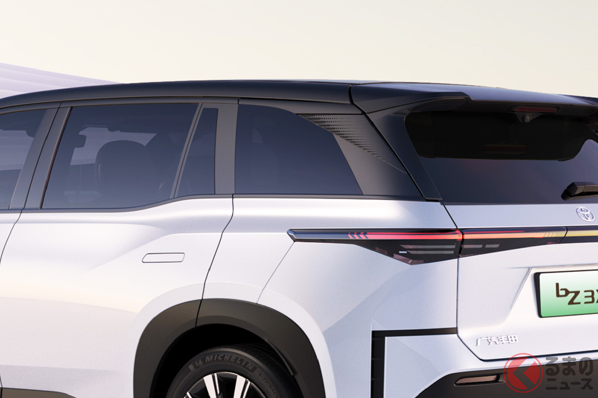 なんだ!? 新しいSUVがトヨタから登場! その名は「bZ3X」