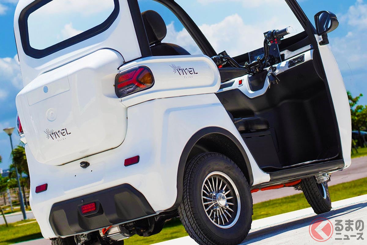 高性能な新型「3人乗りトライク」発表!