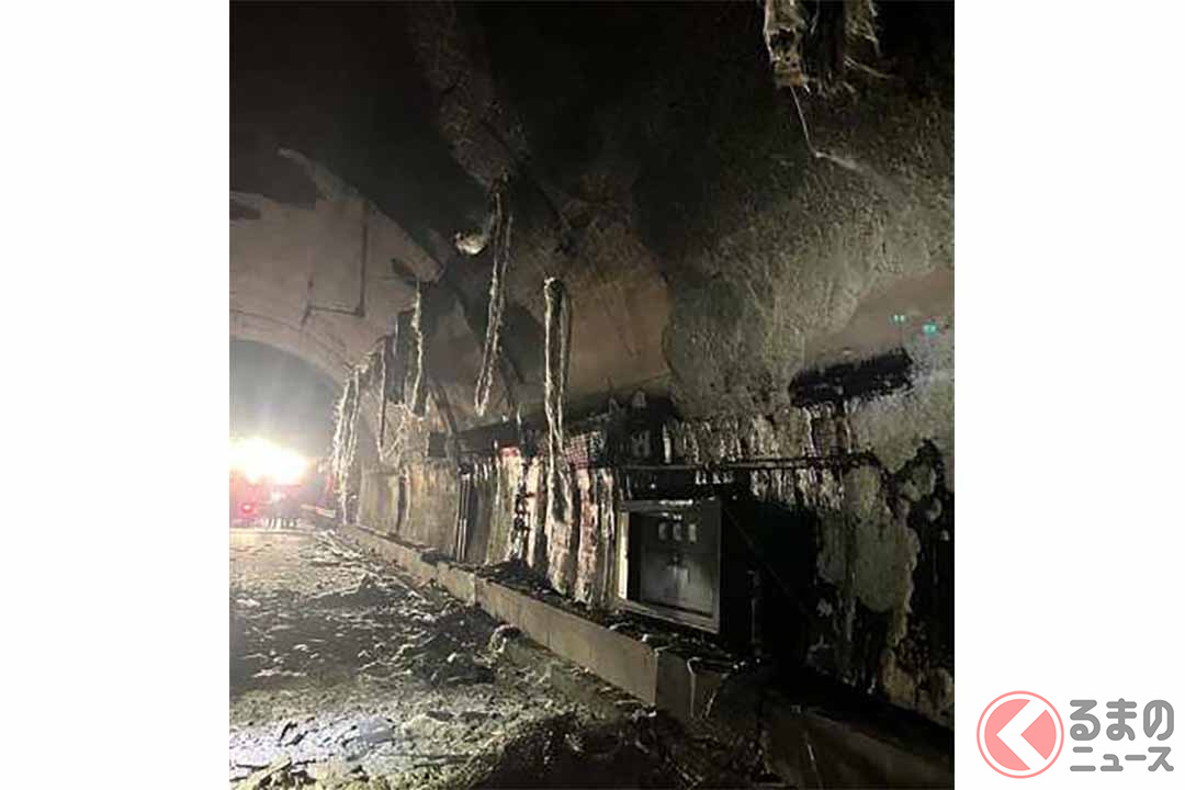 道路照明などが焼けた尼子山トンネル(画像:NEXCO西日本)