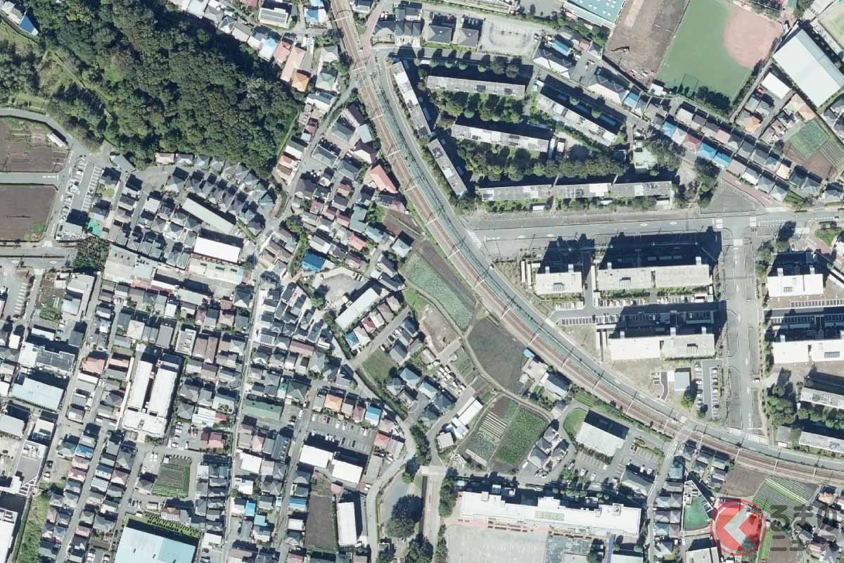 新奥多摩街道の事業予定区間付近（画像：国土地理院の空中写真）