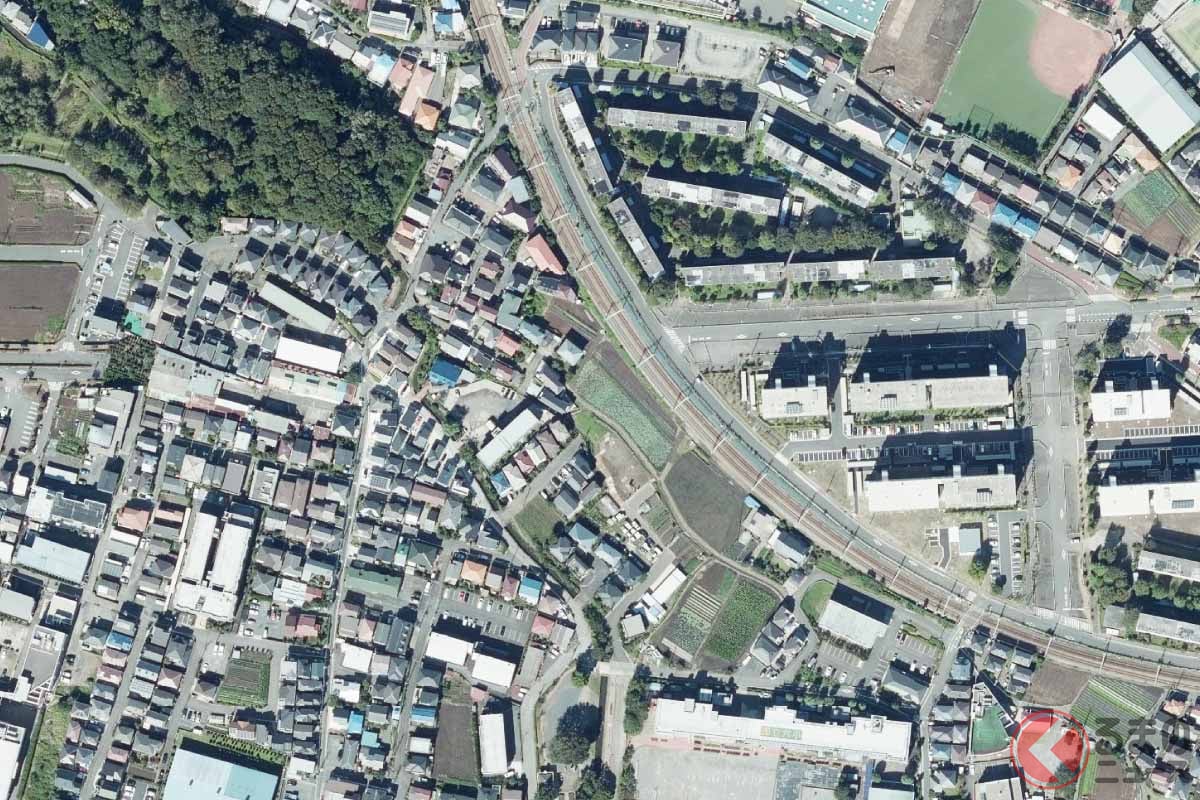 新奥多摩街道の事業予定区間付近(画像:国土地理院の空中写真)