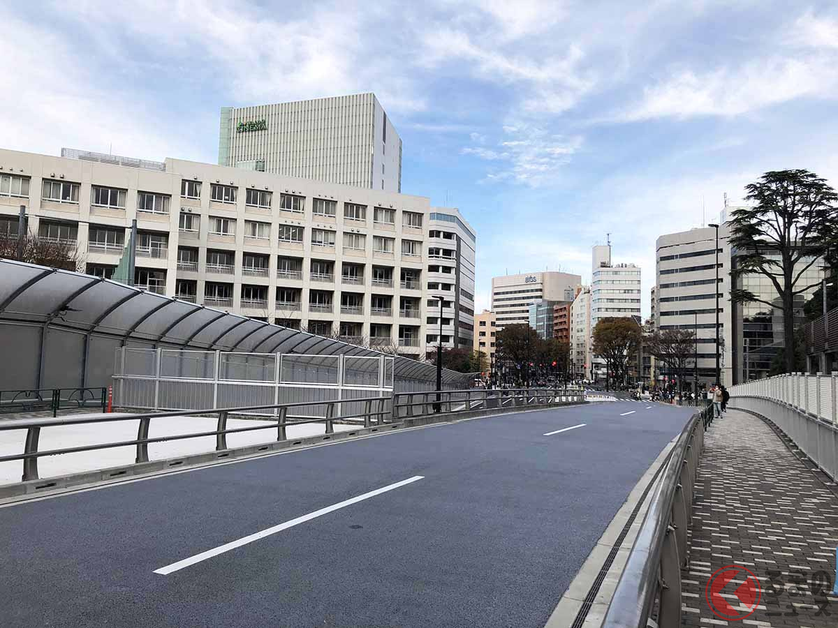 2022年12月3日に開通した「環状第5の1号線(千駄ヶ谷)」