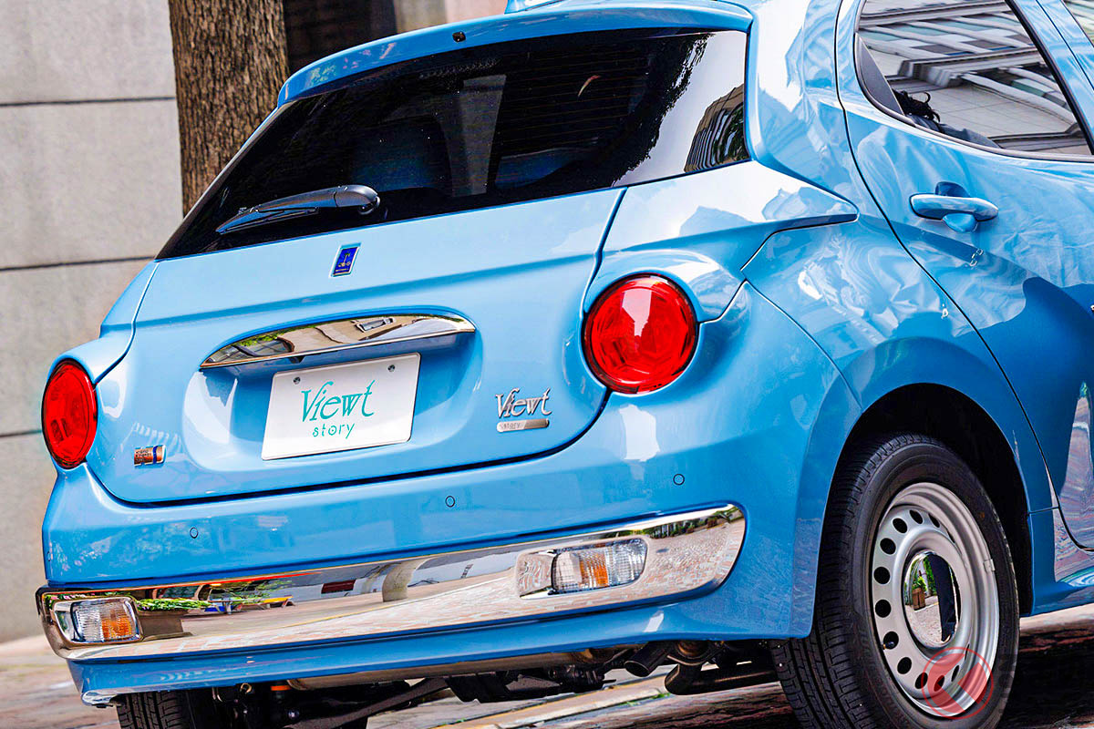 「ヤリス」ベースになった! 光岡新型「ビュート ストーリー」