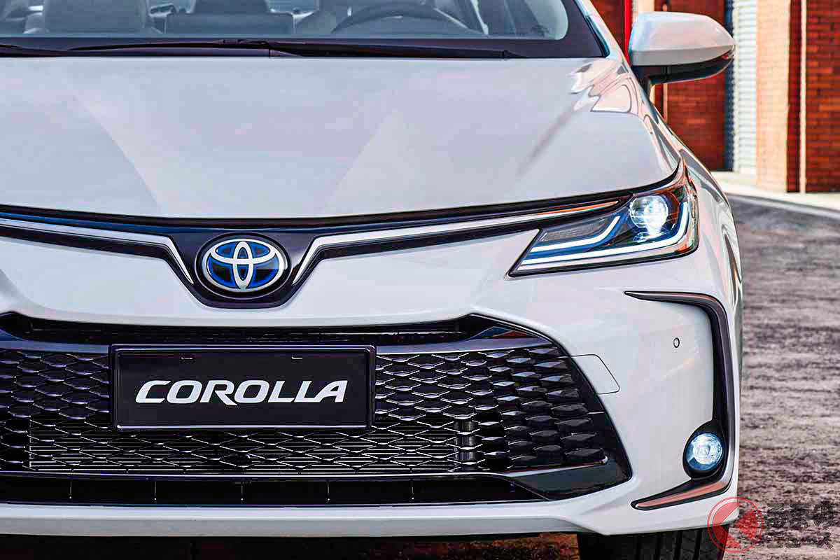 グリルが変わった! トヨタ新型「カローラ」