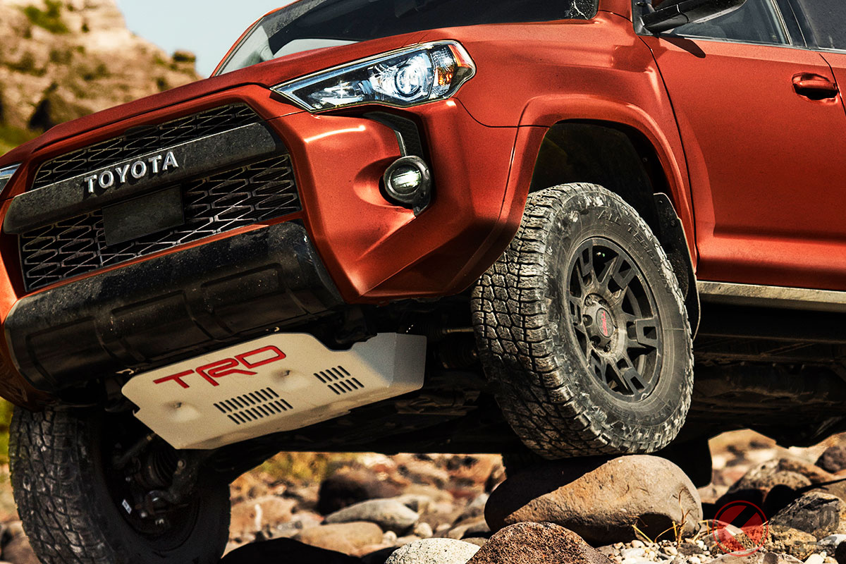 新色「テラ」の「4ランナー」(2024年モデル)