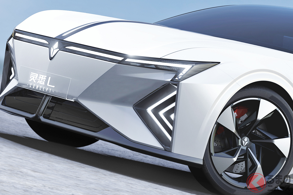 斬新「多面体」フォルム! ホンダ新ブランド「Lingxi」の4ドアクーペコンセプト「Lingxi L」