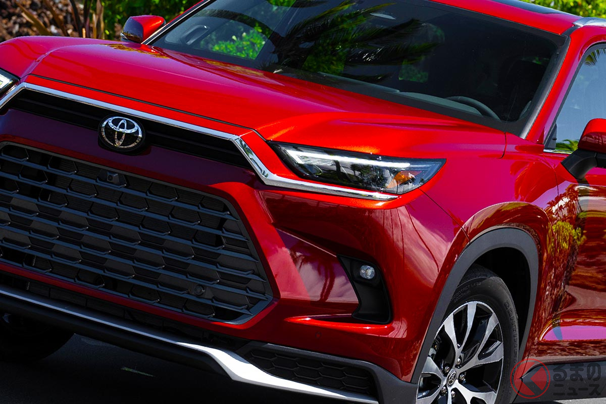 トヨタの新型3列シートSUV「グランドハイランダー」