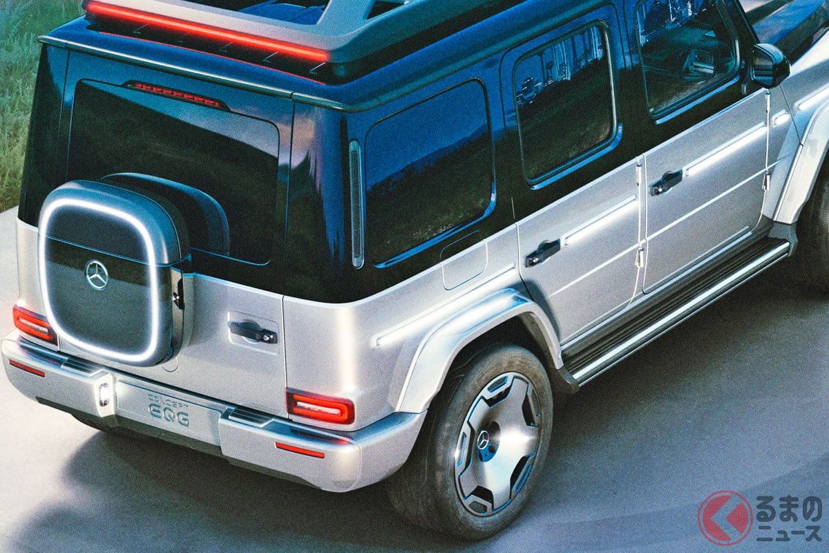 光り物多数装備で迫力アップ!