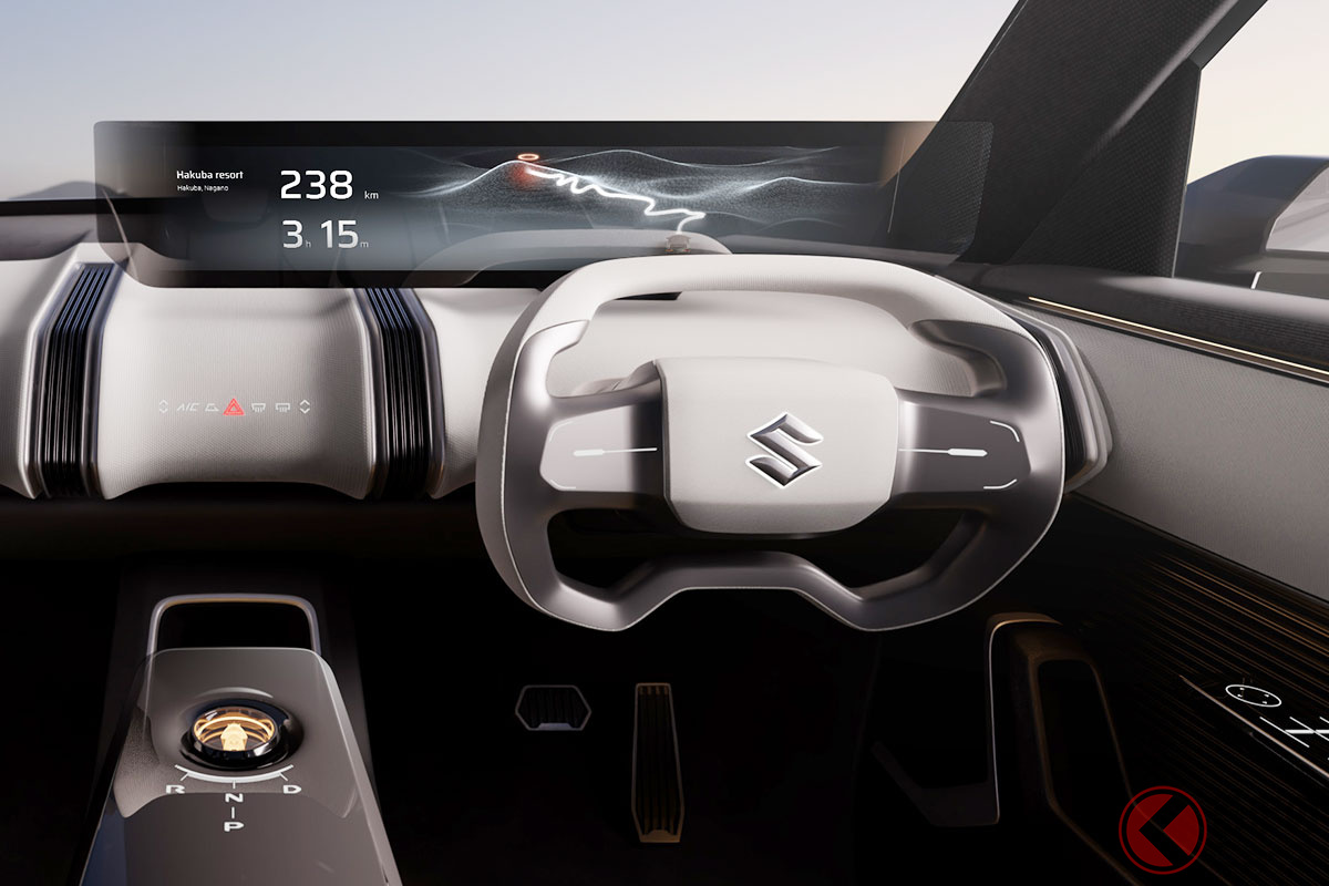 スズキの新型SUV「eVX」