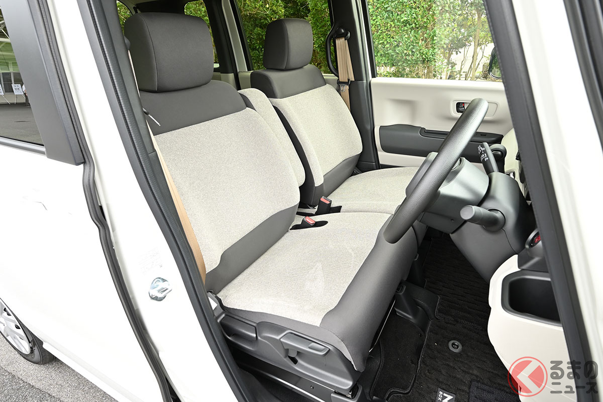 ソファみたいな快適シートを備えるホンダ新型「N-BOX」