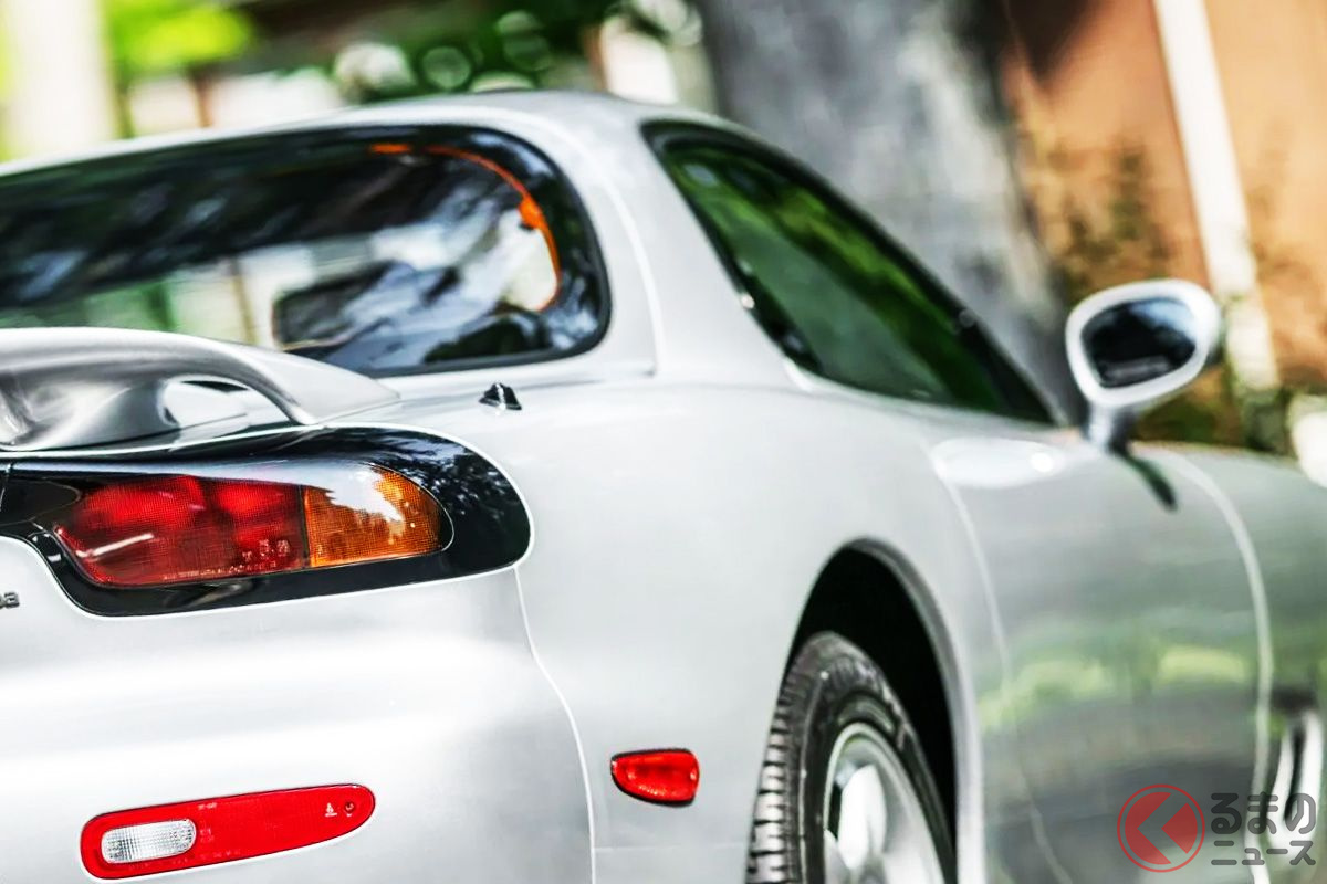 走行距離はわずか1万kmあまり! RX-7の極上個体が驚きの金額(Photo:Bring a Trailer)