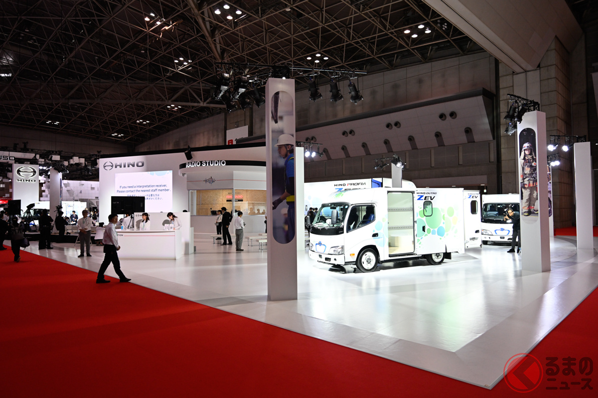 JMS2023日野自動車ブースの様子
