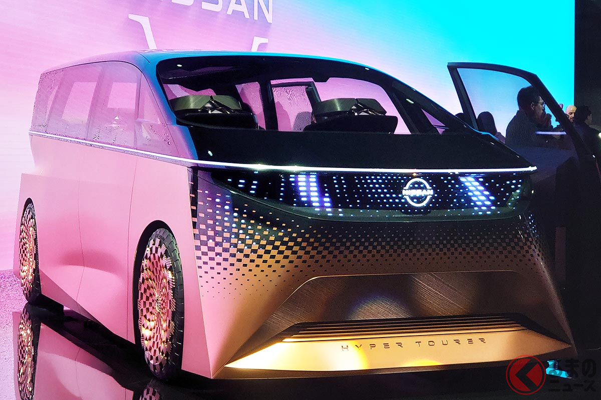 日産「高級ミニバン」のプロトタイプ「ハイパーツアラー」
