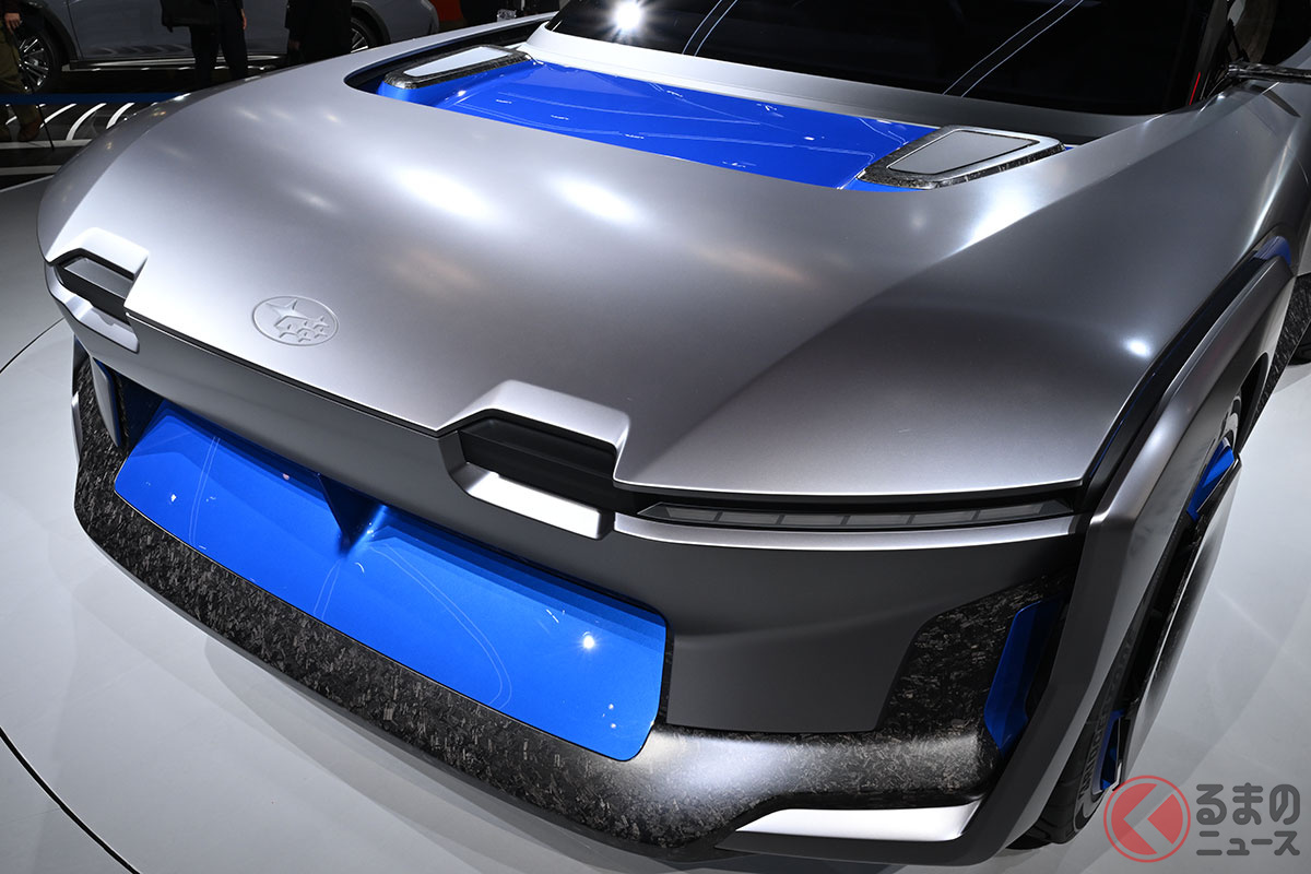 ボンネットに大きな穴が設けられた「スポーツモビリティコンセプト」