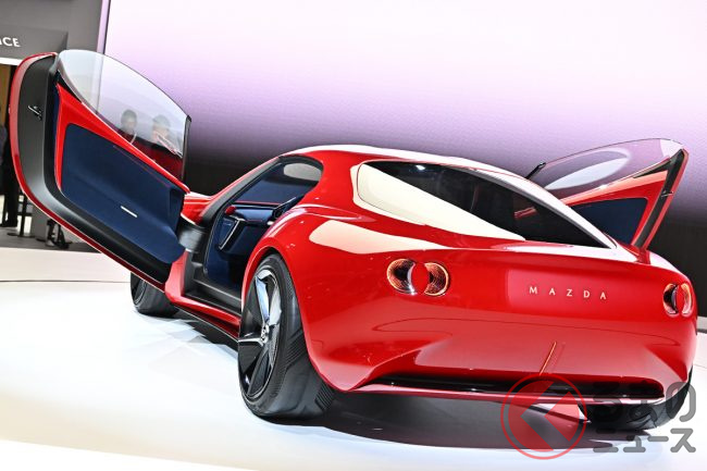 斬新デザインのマツダ「コンパクトスポーツ」世界初公開！ 2ローター