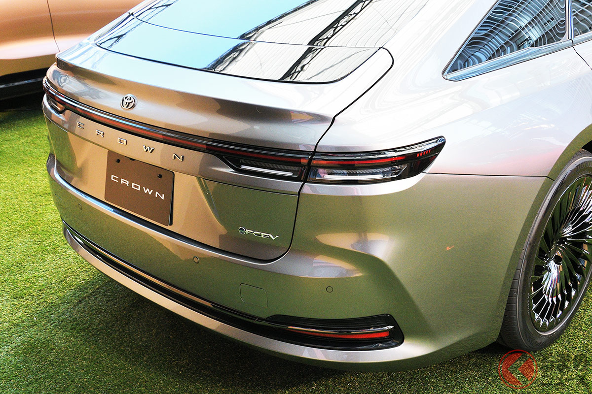 トヨタ新型「クラウンセダン」の立ち位置とは