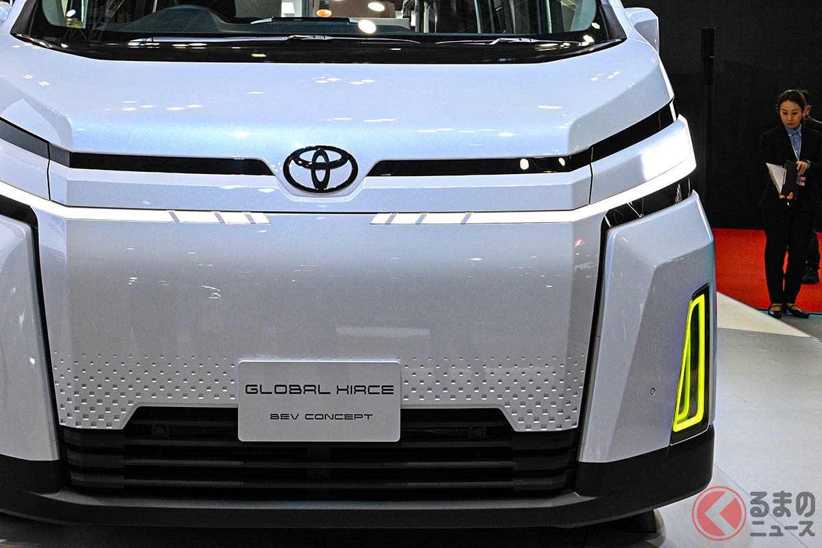 新型ハイエース!?