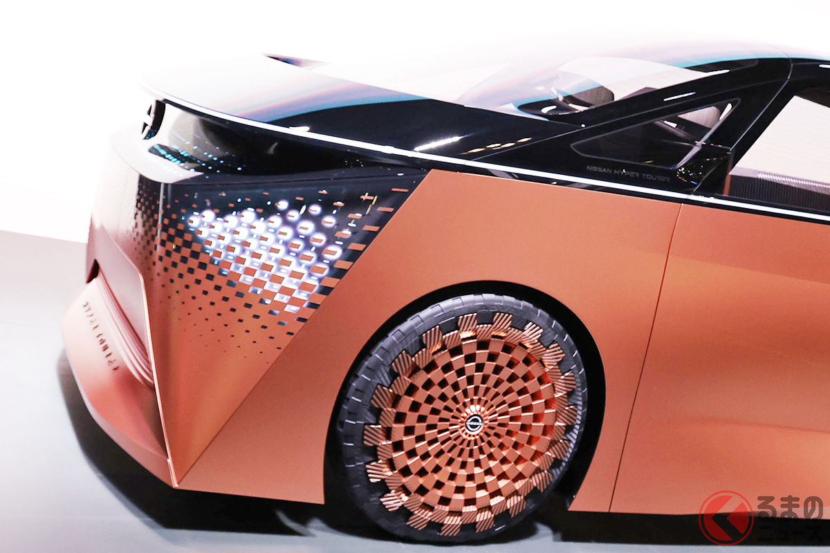 これが次期「エルグランド」!? 日産のプレミアムミニバンコンセプト「ハイパーツアラー」