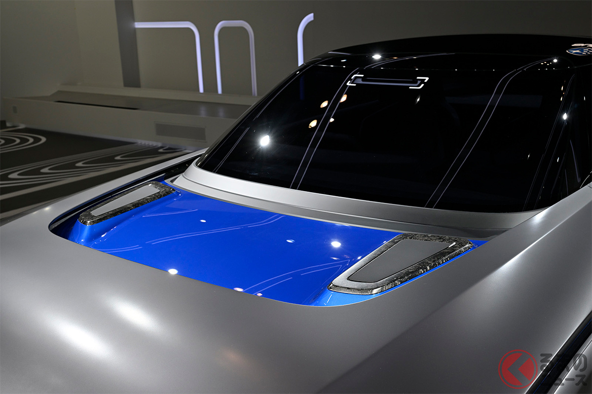 JMS2023に参考出品されたスバルのコンセプトカー「SUBARU SPORT MOBILITY Concept」にもボンネットの「大きな穴」が!