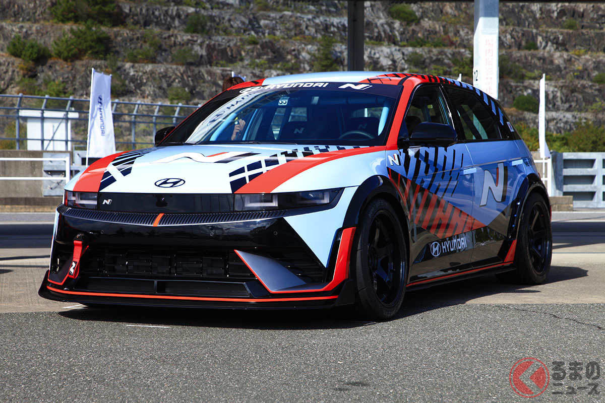 ドリフト走行に特化した「アイオニック5 N ドリフトスペック」にも試乗できた