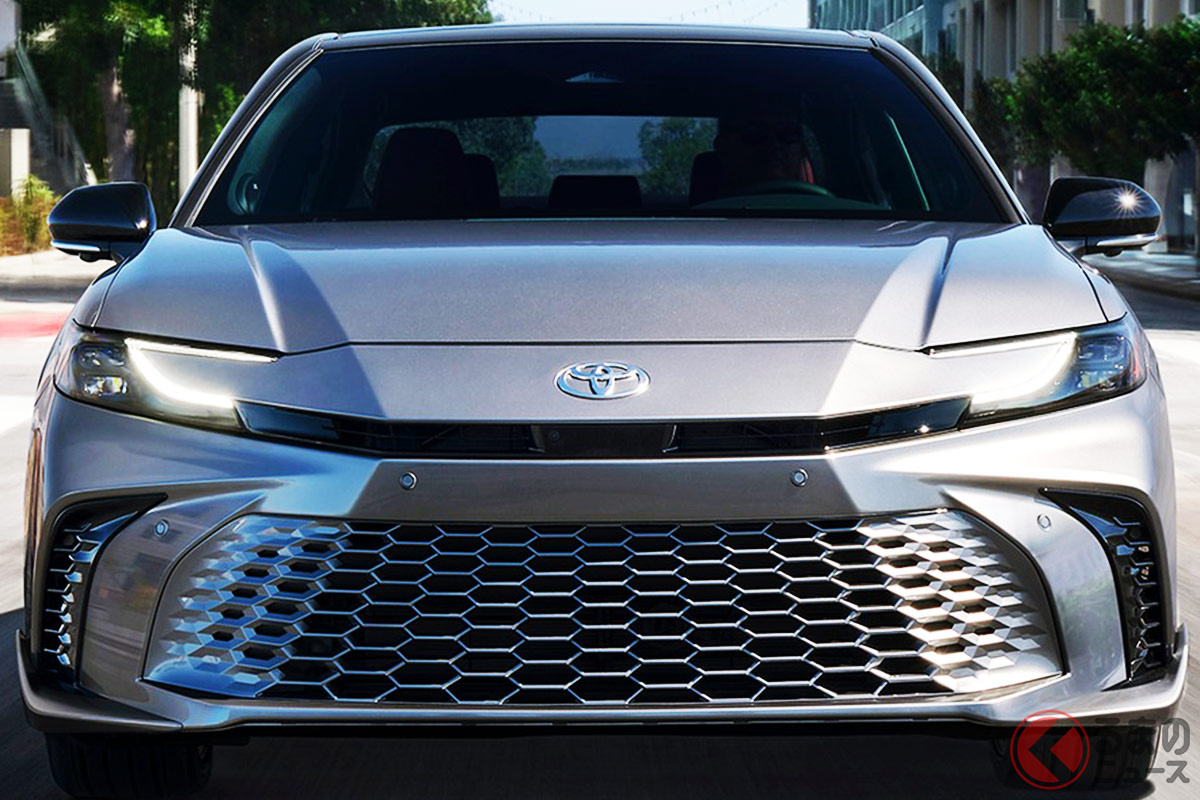 日本では生産終了? 海外では新型モデル現る! 新型「カムリ」の反響は?