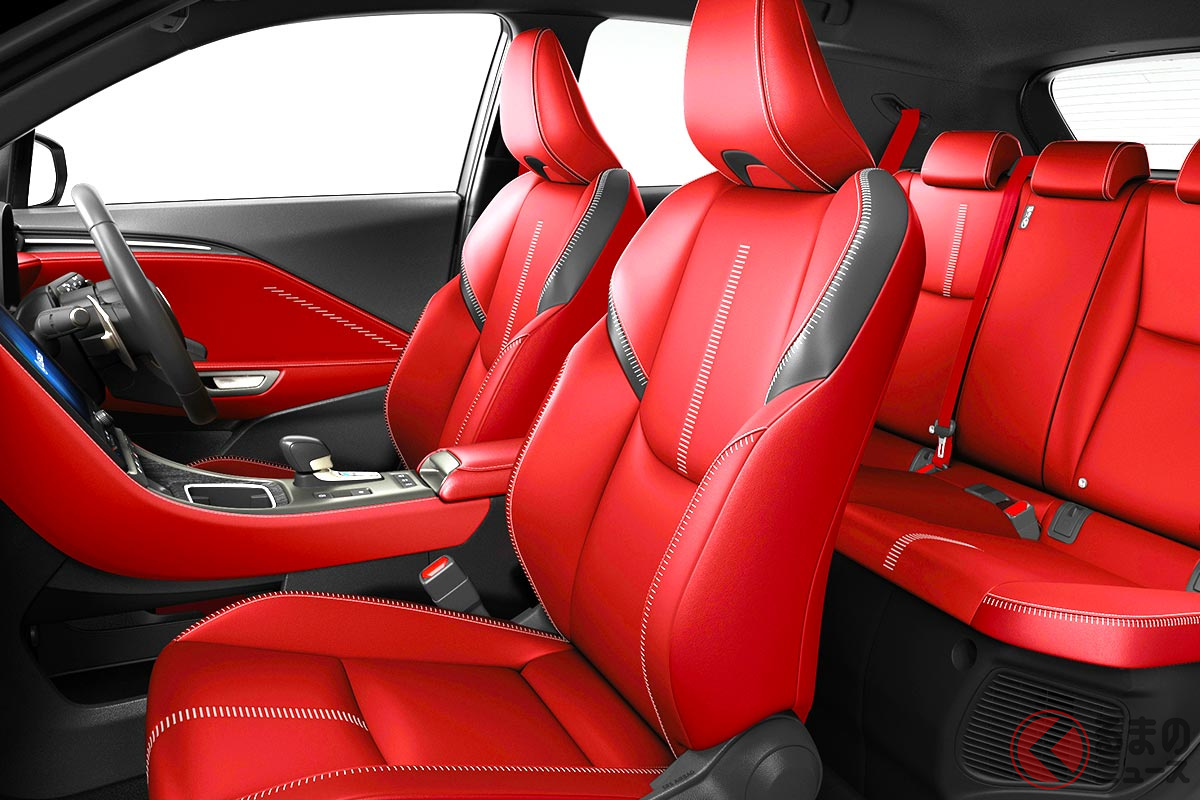 輸入車顔負け!? コンパクトなボディに豪華内装を備えた「小さな高級車」とは?