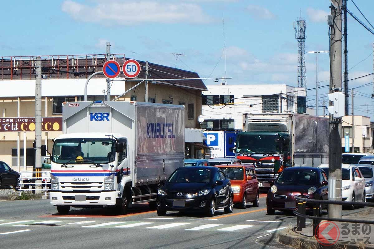 生活交通と物流交通が混在する付近の道路(画像:国土交通省東北地方整備局)